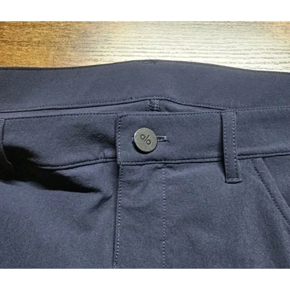 Alo Yoga Day And Night Pants 38x32 Mens Navy Blue Performance Stretch Nylon